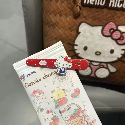 Hello Kitty - Card insuance